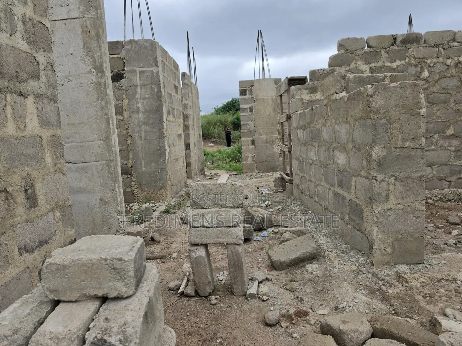 4bdrm House in Fredimens Real, Afigya-Kwabre for Sale