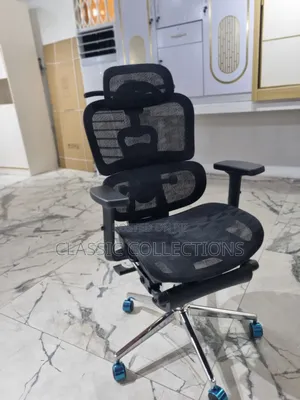 Full-Mesh Office Chair- Adjustable Headrest & Retractable Footrest