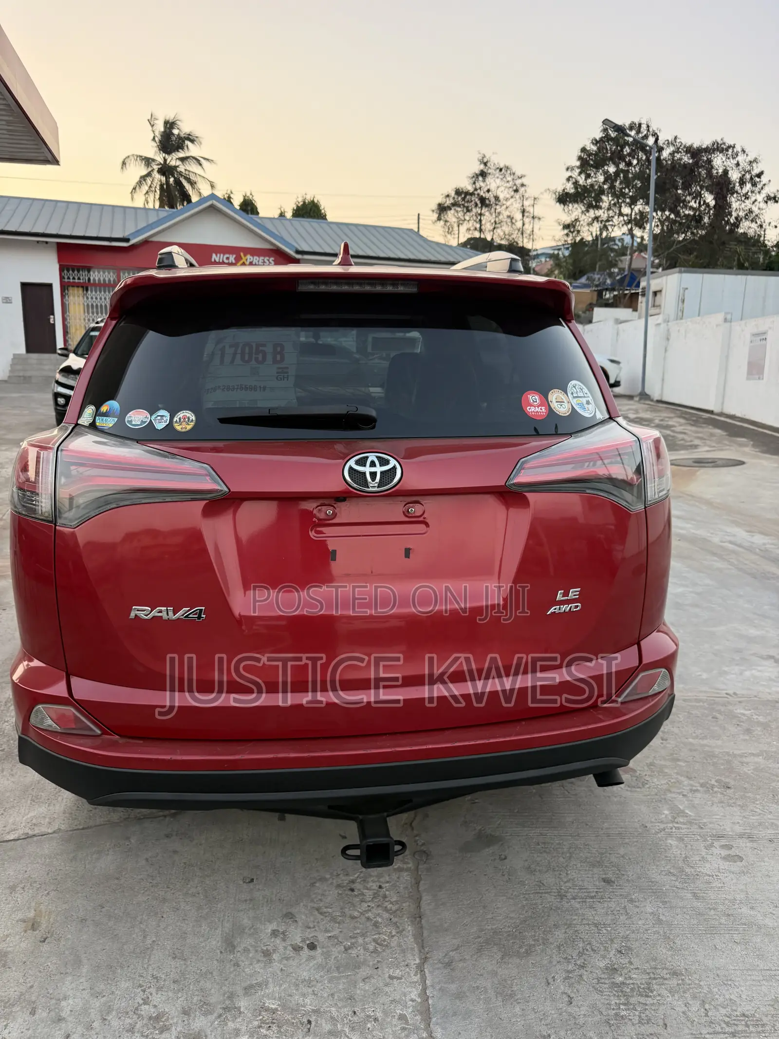 Toyota RAV4 LE AWD (2.5L 4cyl 6A) 2016 Red