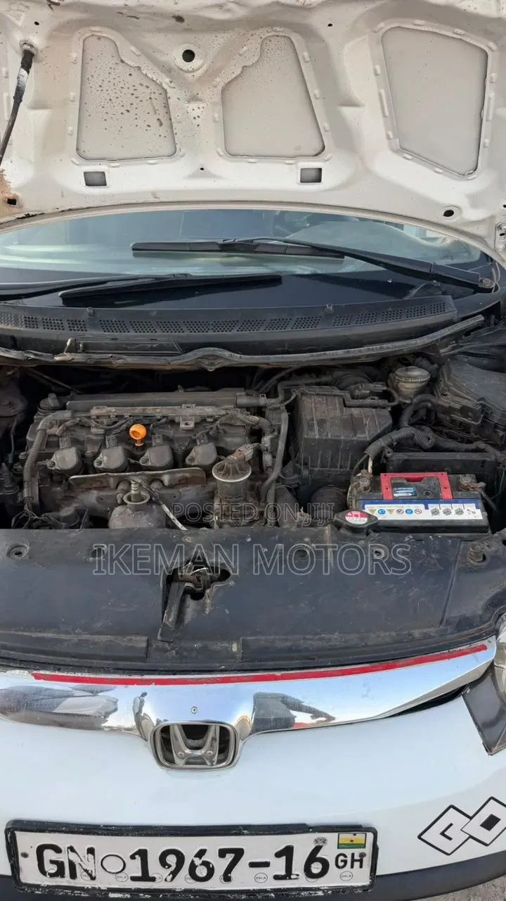 Honda Civic DX Sedan 2010 White