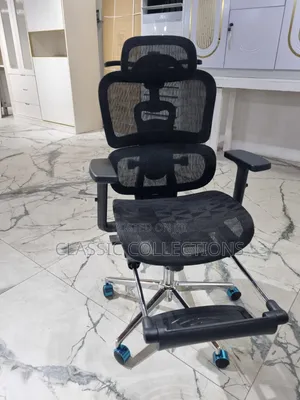 Full-Mesh Office Chair- Adjustable Headrest & Retractable Footrest