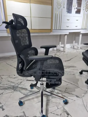Full-Mesh Office Chair- Adjustable Headrest & Retractable Footrest