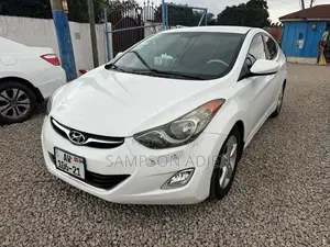 Hyundai Elantra 2013 White