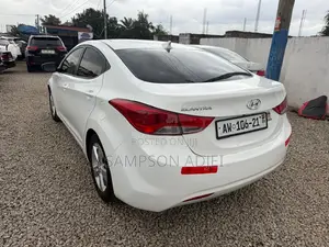 Hyundai Elantra 2013 White