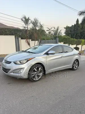 Hyundai Elantra Limited Sedan FWD (1.8L 4cyl 6A) 2013 Silver