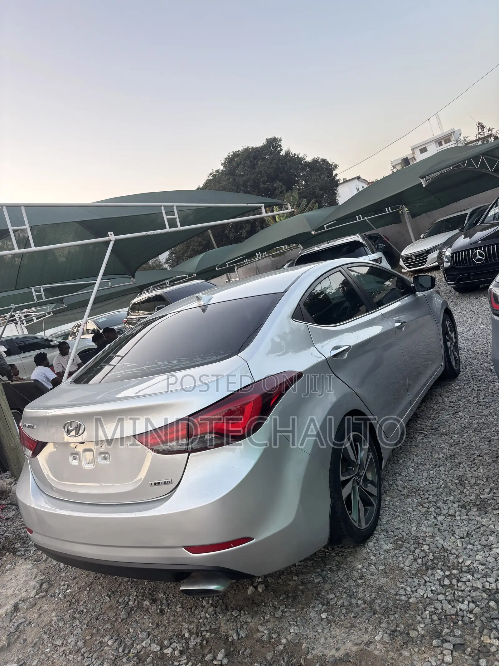 Hyundai Elantra Limited PZEV 4dr Sedan (1.8L 4cyl 6A) 2014 Silver