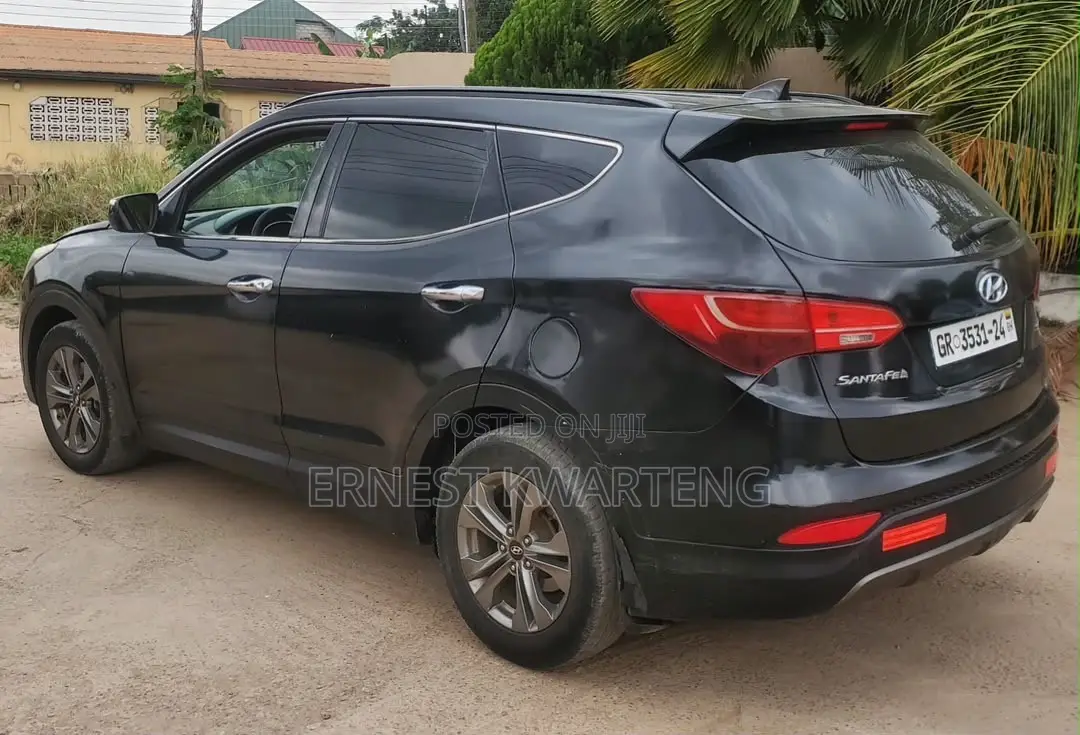 Hyundai Santa Fe 2015 Black