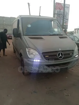 Mercedes-Benz Sprinter 2010 Grey