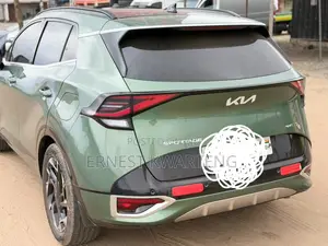 Kia Sportage 2024 Green