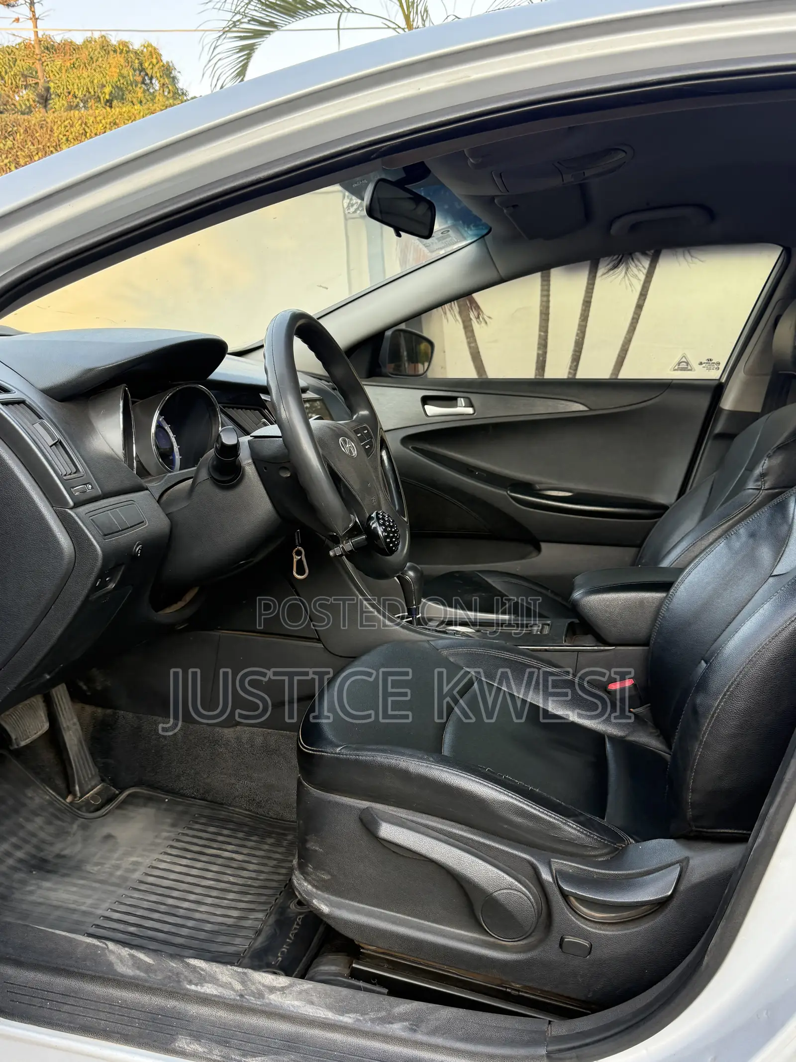 Hyundai Sonata GLS Sedan FWD (2.4L 4cyl 6A) 2011 Silver