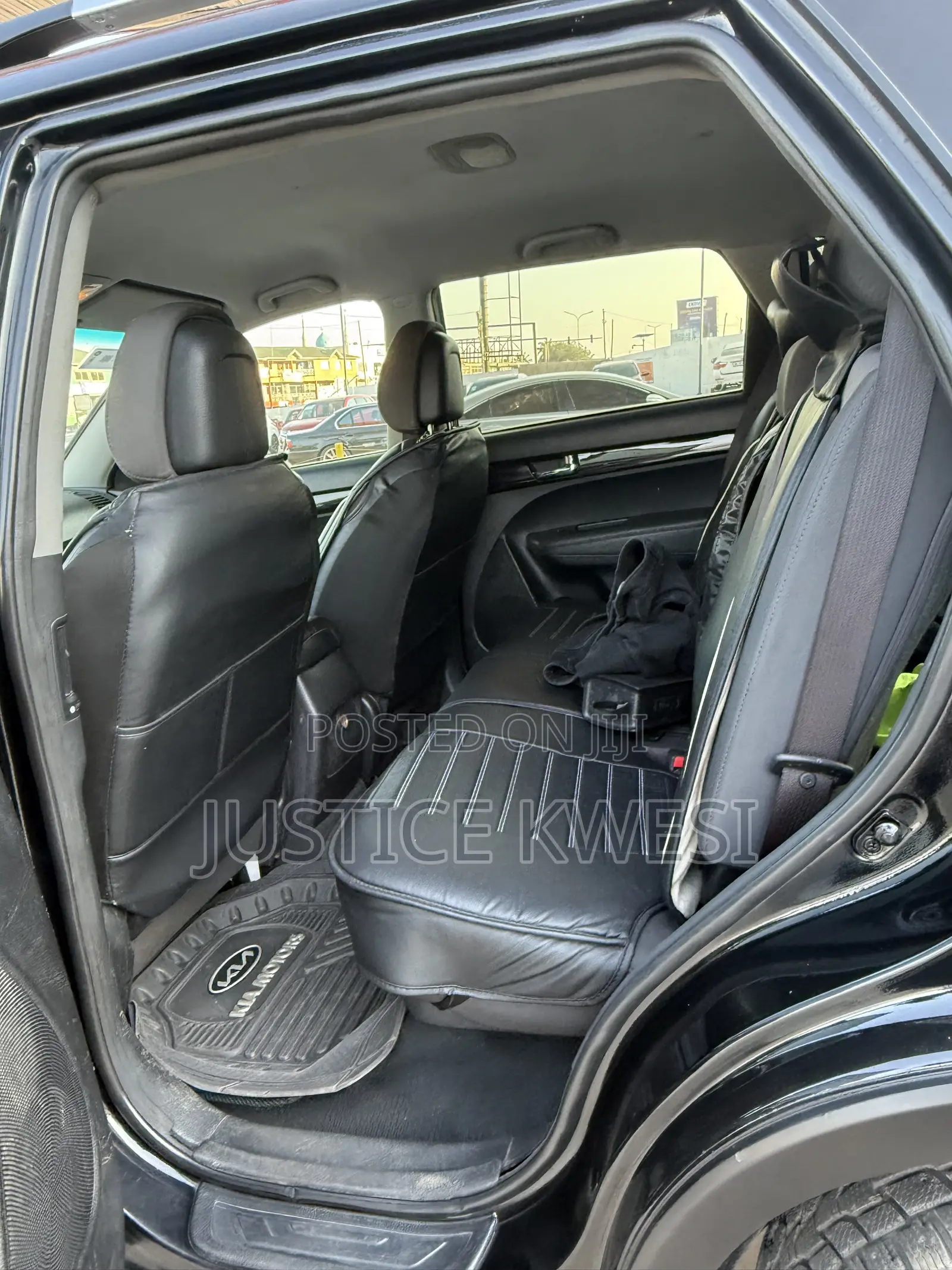 Kia Sorento LX 2011 Black