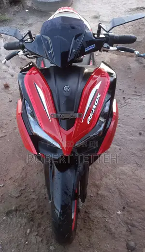 Yamaha Aerox 2025 Red