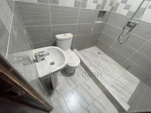 2bdrm Apartment in Shining Star Real, Accra Metropolitan for rent