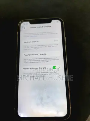 Apple iPhone 11 64 GB White
