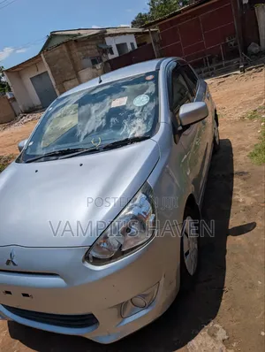 Mitsubishi Mirage 2013 Silver