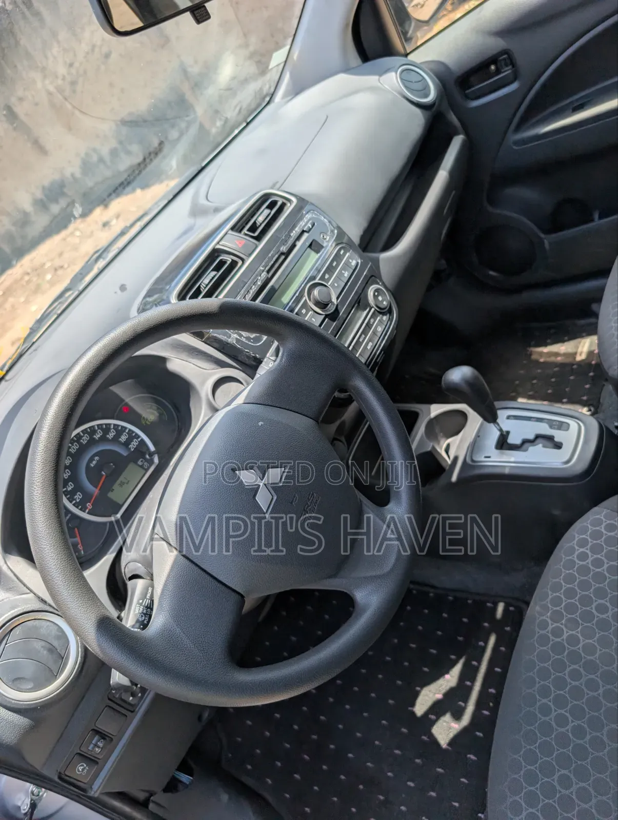 Mitsubishi Mirage 2013 Silver