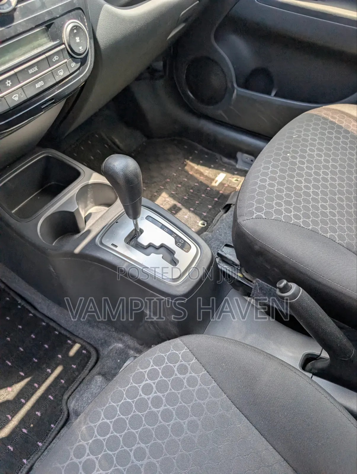 Mitsubishi Mirage 2013 Silver