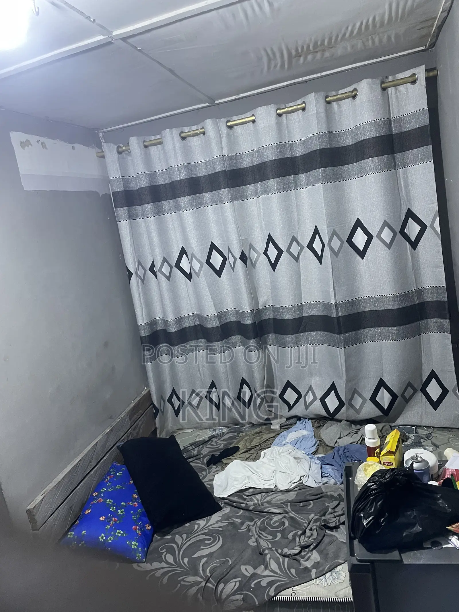 Furnished Studio Apartment in Round About for rent