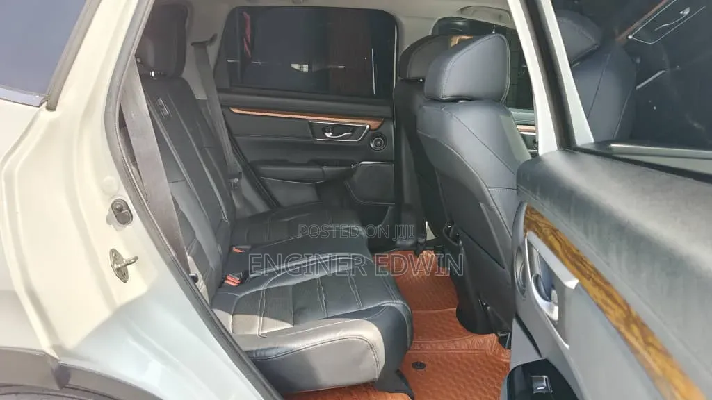 Honda CR-V Touring 2021 White