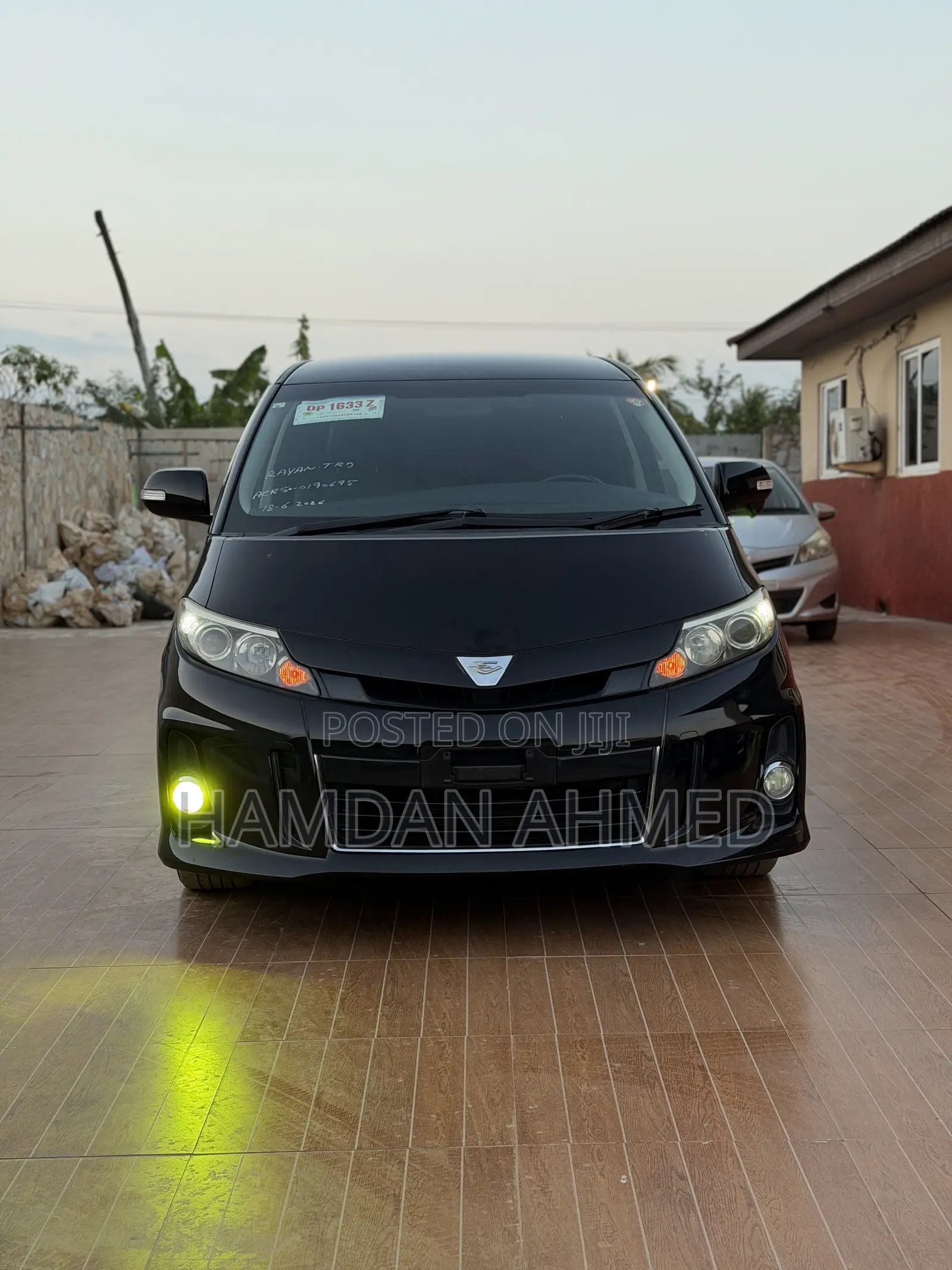 Toyota Estima 2015 Black