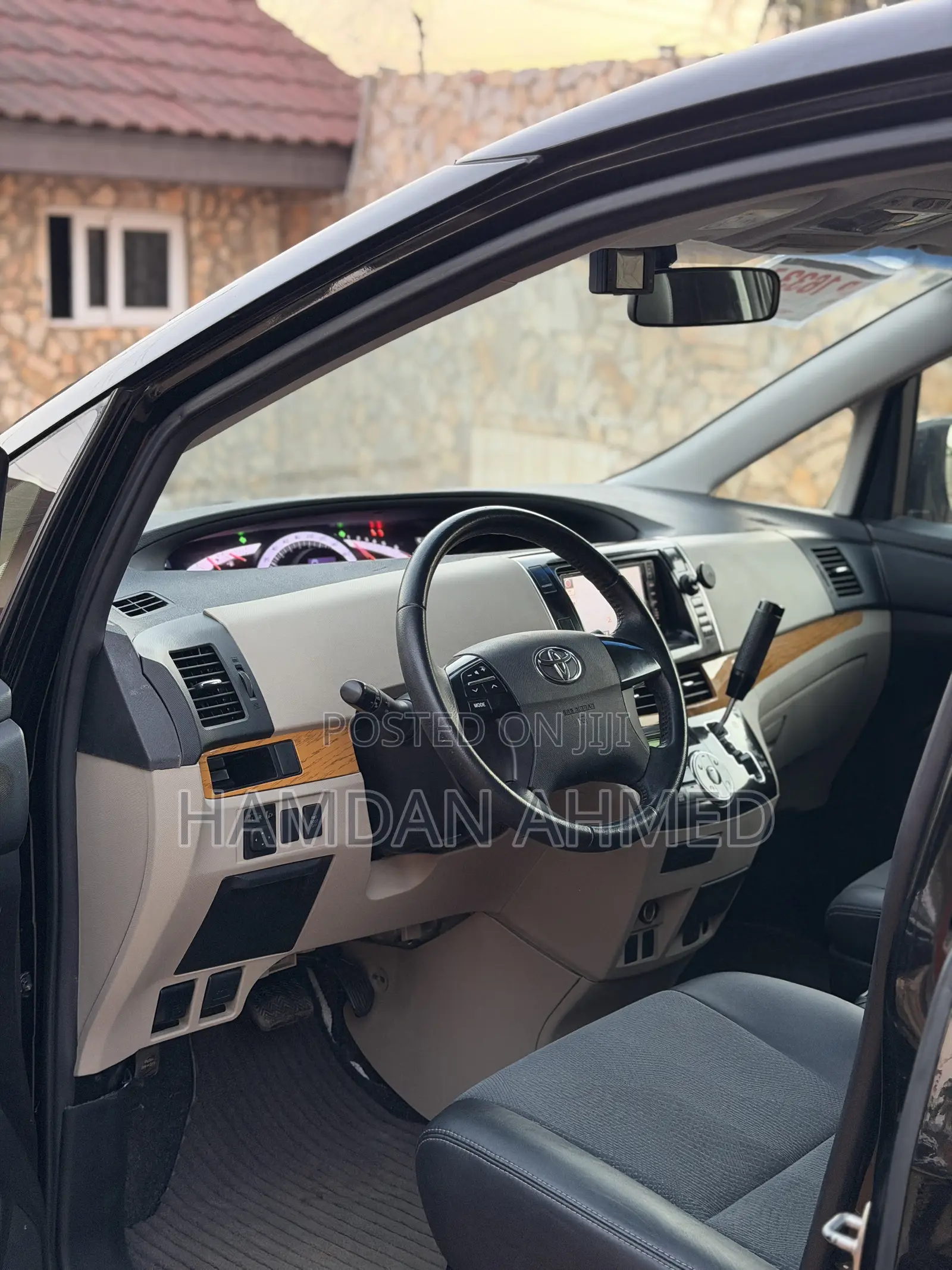 Toyota Estima 2015 Black