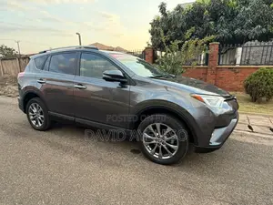 Toyota RAV4 Limited 4dr SUV AWD (2.5L 4cyl 6A) 2018 Gray