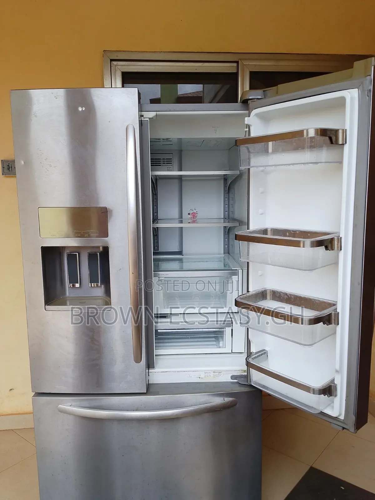 KitchenAid Double Door Fridge (758 Litres)