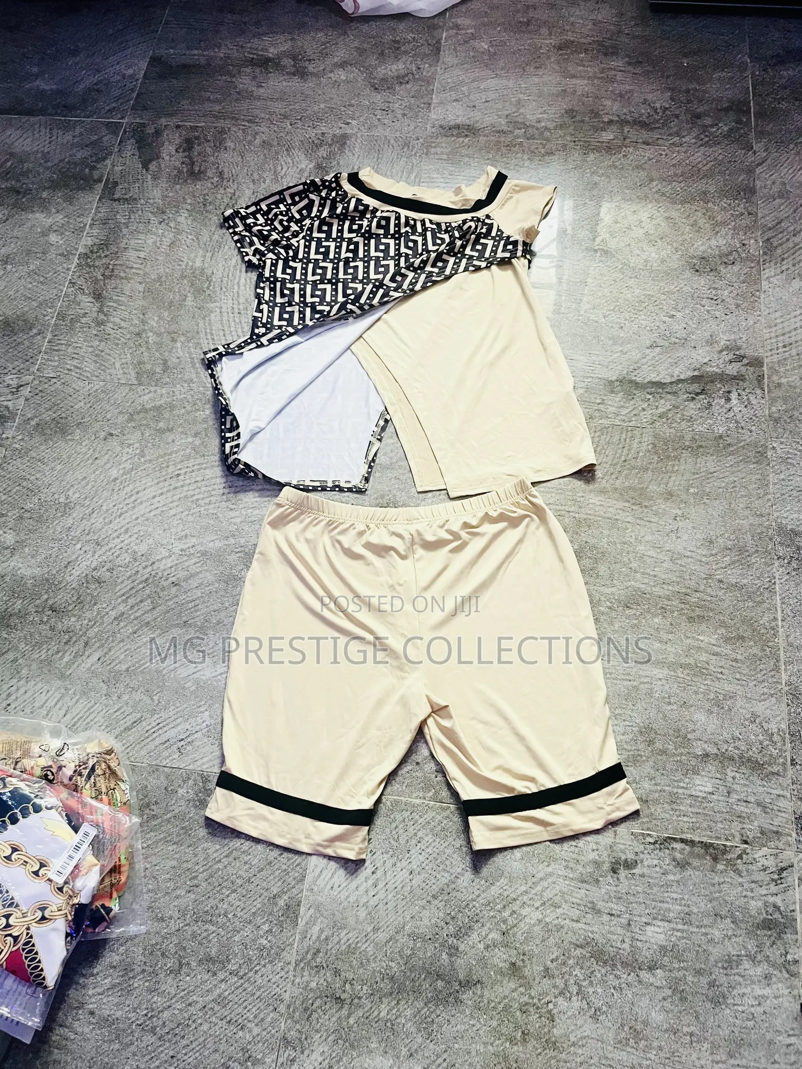 Women's 2-Piece Short S