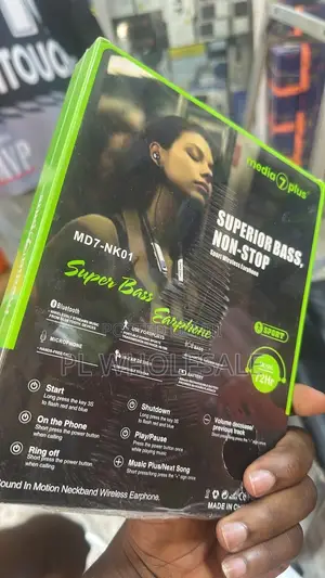 Media 7 Plus Neckband