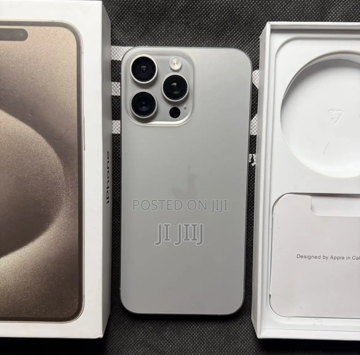 Apple iPhone 15 Pro Max 256 GB Gray