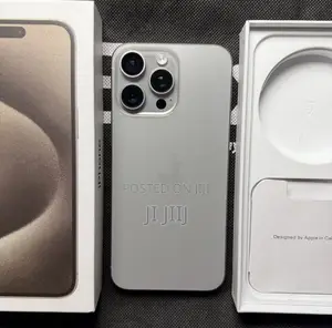 Apple iPhone 15 Pro Max 256 GB Gray