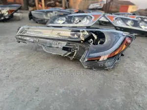 Toyota Corolla 2020 Headlight LE