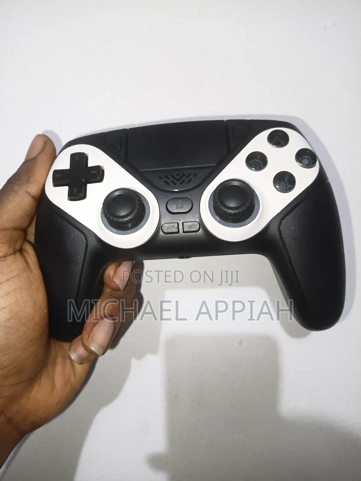 PS5 Controller With Hall Effect Sticks