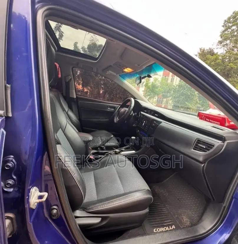 Toyota Corolla S 4dr Sedan (1.8L 4cyl CVT) 2016 Blue