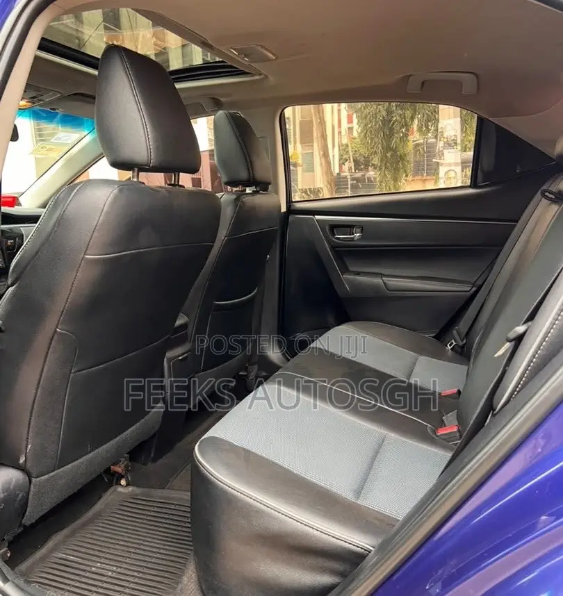 Toyota Corolla S 4dr Sedan (1.8L 4cyl CVT) 2016 Blue