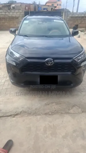 2020 Toyota Rav4 Le AWD