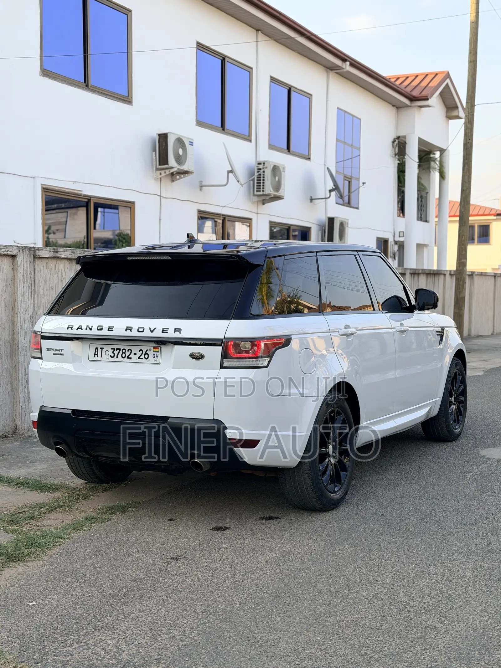 Land Rover Range Rover Sport HSE 4x4 (3.0L 6cyl 8A) 2016 White