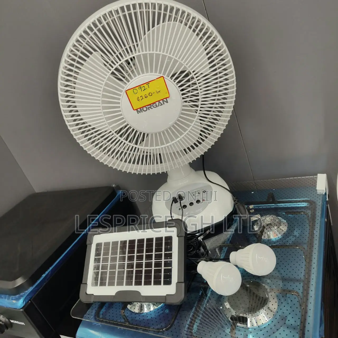 Long Lasting Original Rechargeable Fan With Solar Panels and Led Light