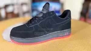 Nike Air Force 1 Black & Red