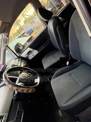 Toyota Voxy 2013 Black