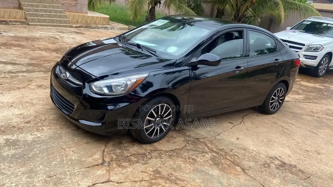 Hyundai Accent 2016 Black