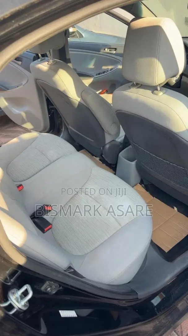 Hyundai Accent 2016 Black