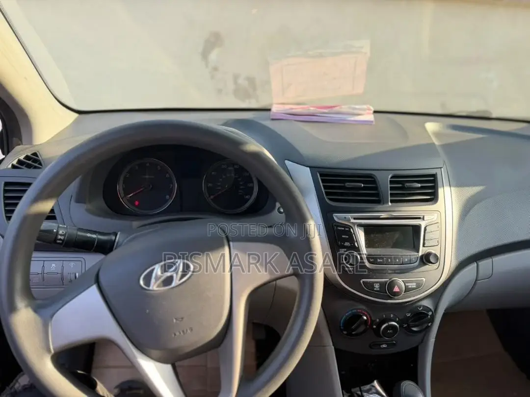 Hyundai Accent 2016 Black