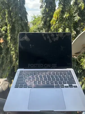 Laptop Apple MacBook Pro 2020 16GB Intel Core i5 SSD 256GB