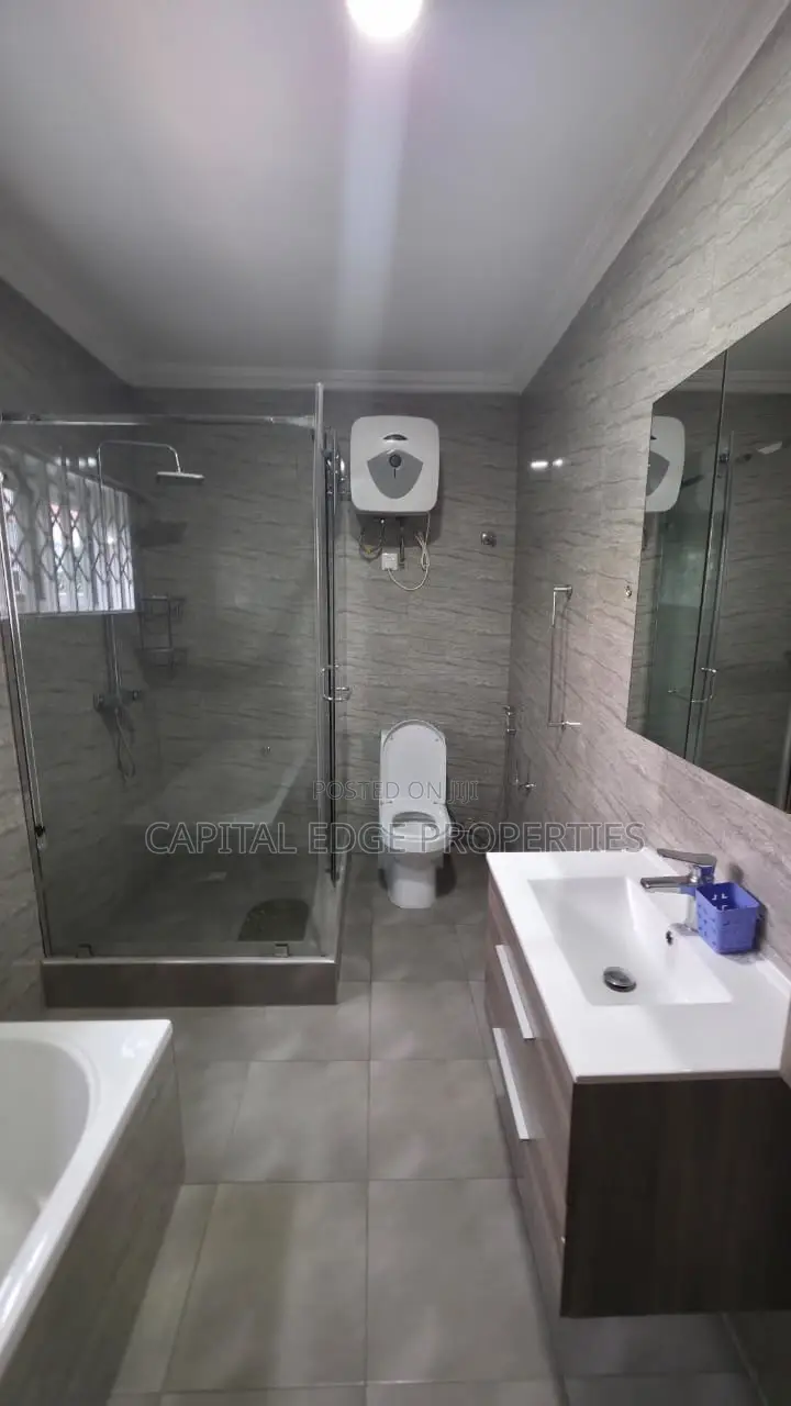 3bdrm Duplex in Roman Ridge for rent