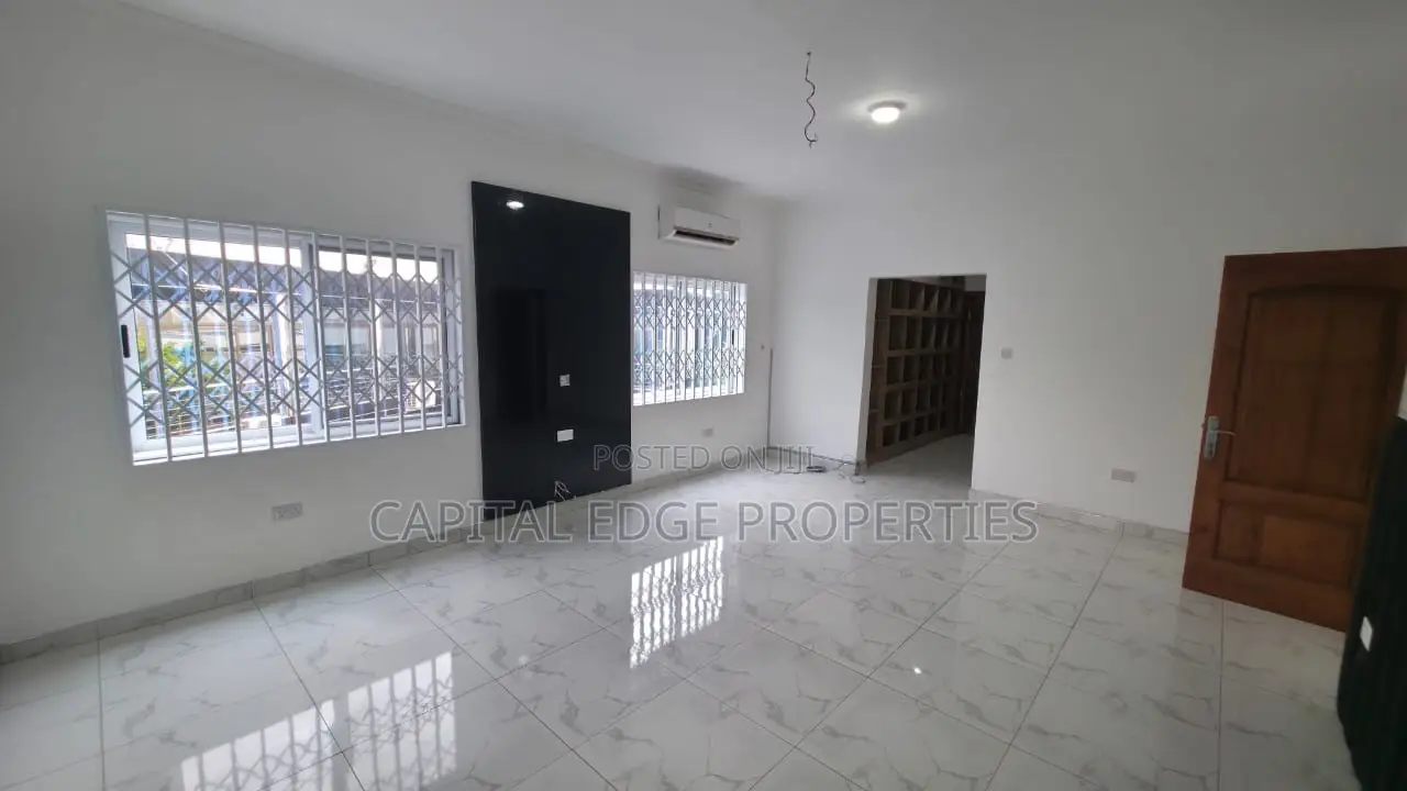 3bdrm Duplex in Roman Ridge for rent