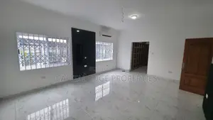 3bdrm Duplex in Roman Ridge for rent