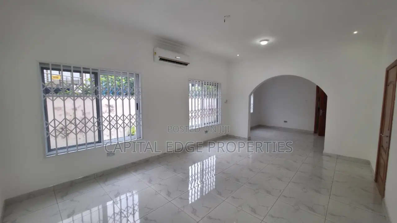 3bdrm Duplex in Roman Ridge for rent