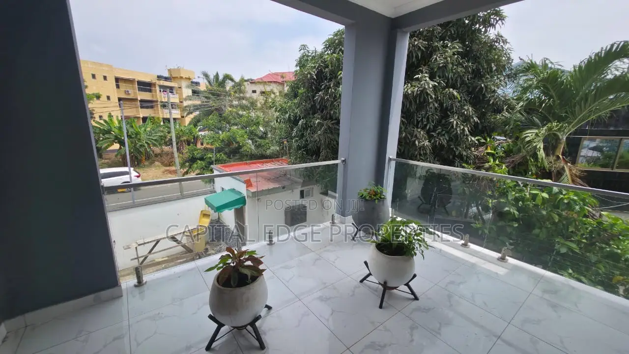 3bdrm Duplex in Roman Ridge for rent