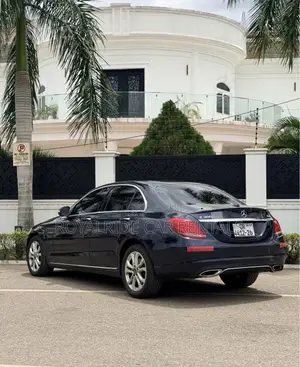 Mercedes-Benz C300 4MATIC(W205 Generation)